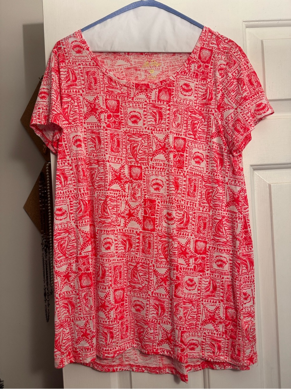 Lilly Pulitzer Coral & White Short-Sleeve Scoop Neck Tee